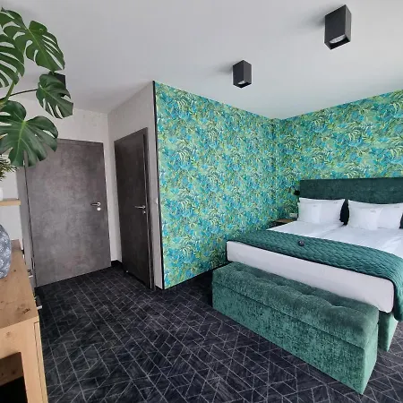 Paradise Aparthotel