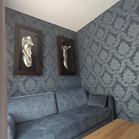 Paradise Hotel apartamentowy 3*