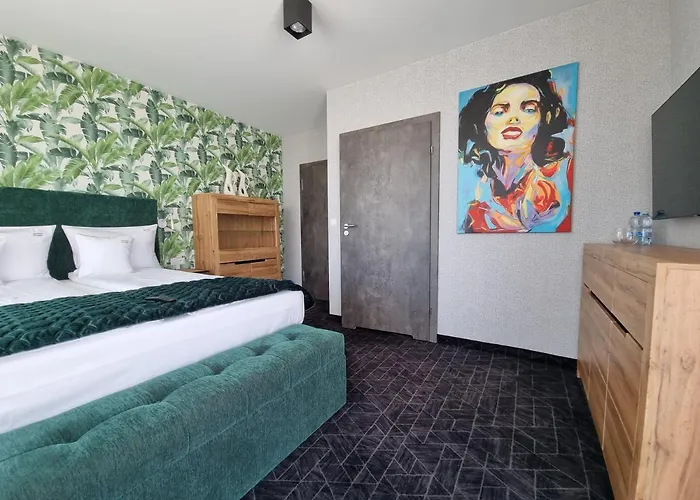 Apartahotel Paradise 3*