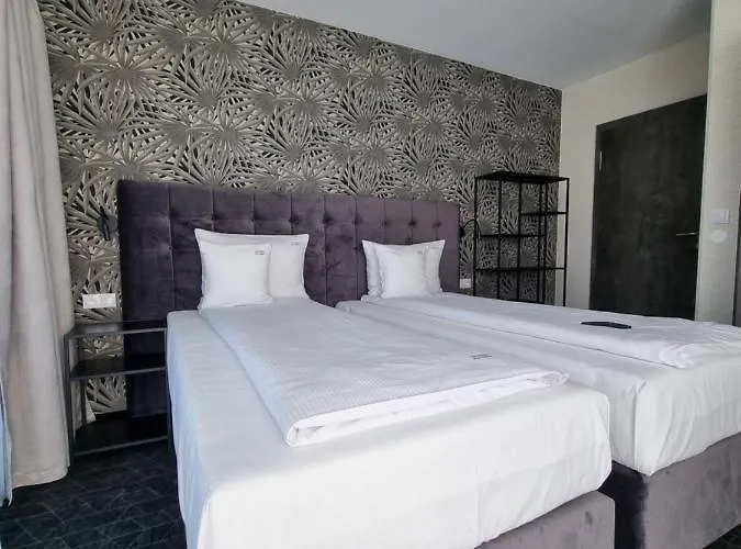 Paradise Apartahotel 3*